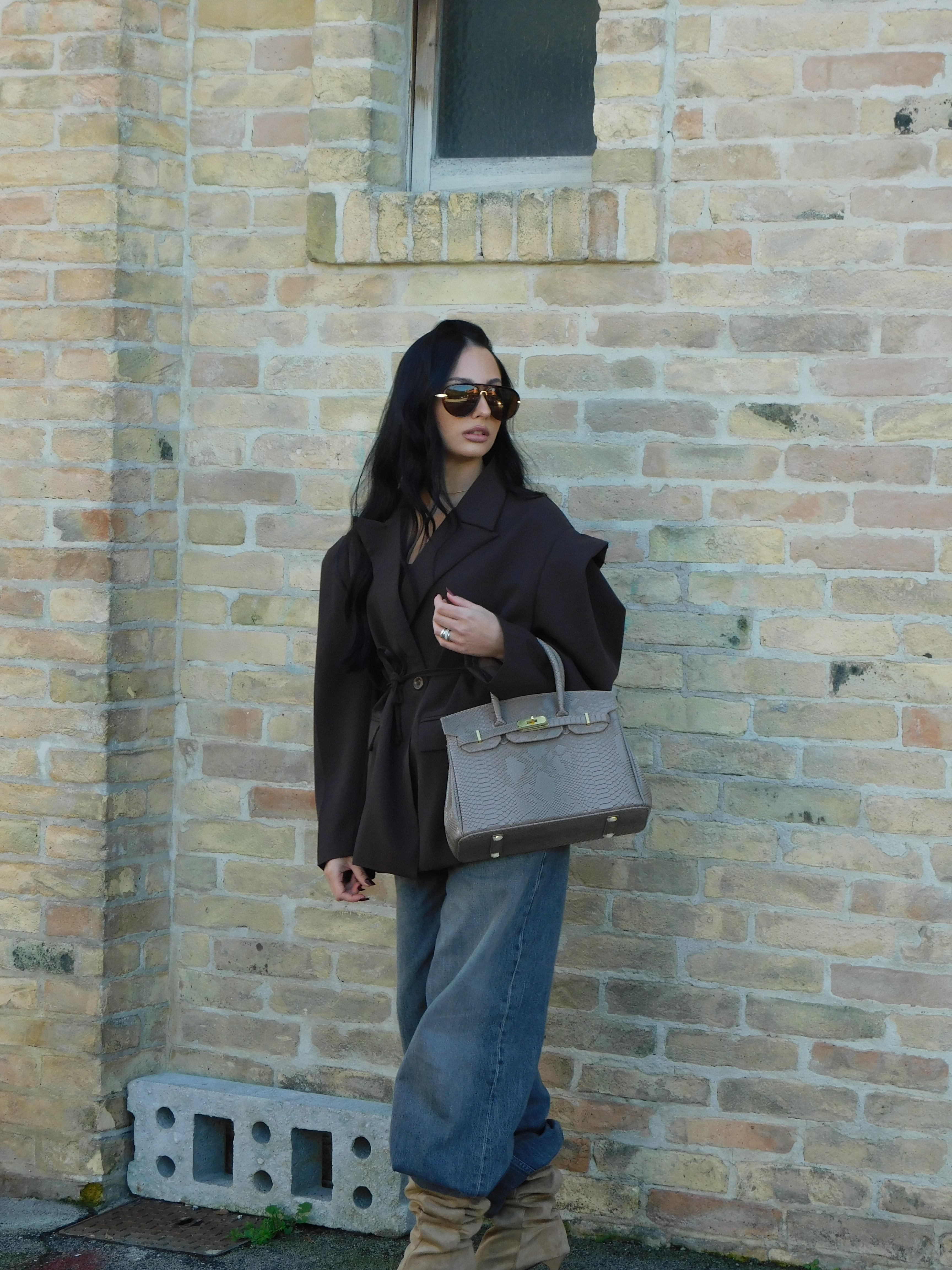 Taupe Sophistication 30cm