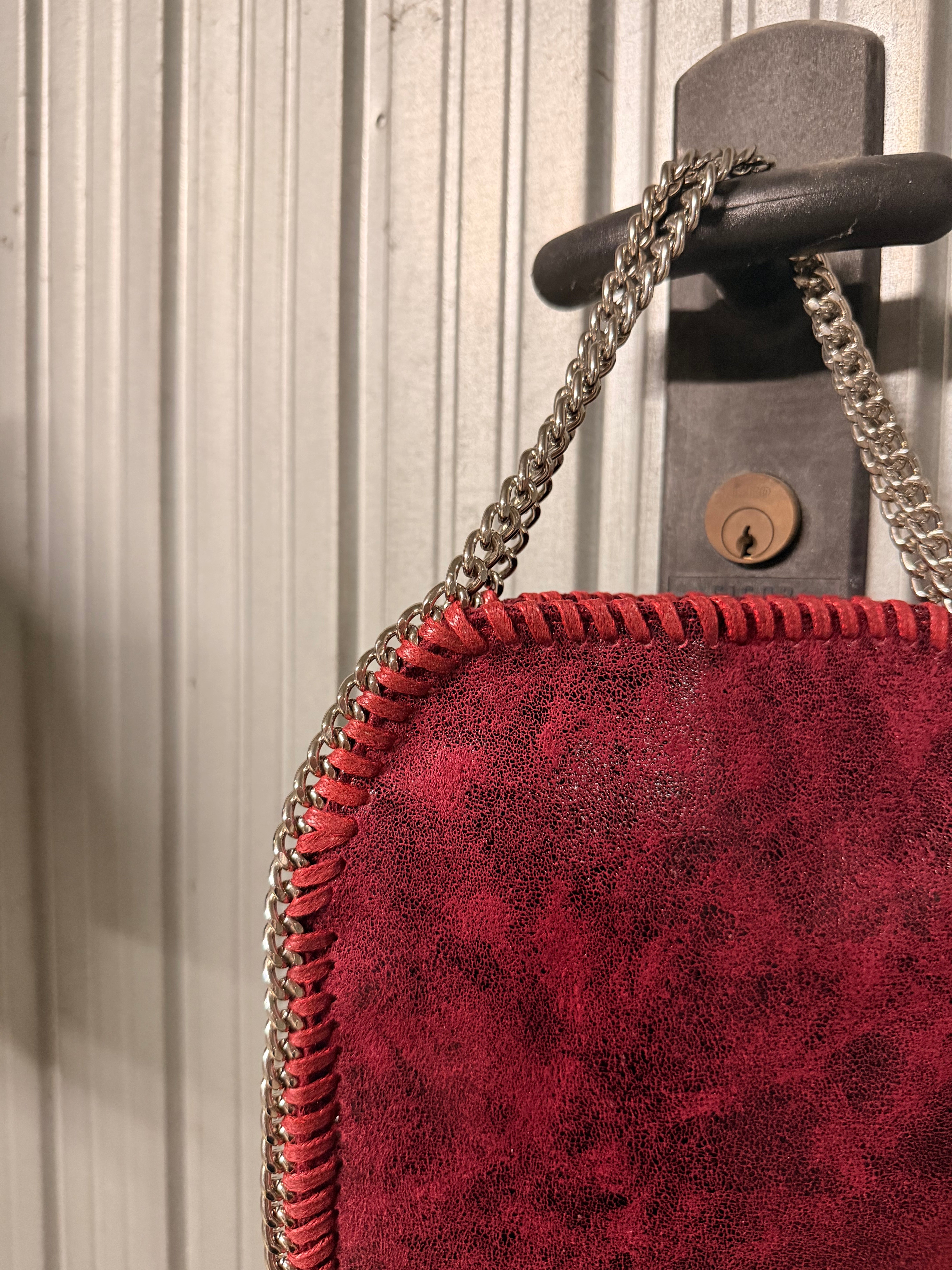 Burgundy Silver 20cm