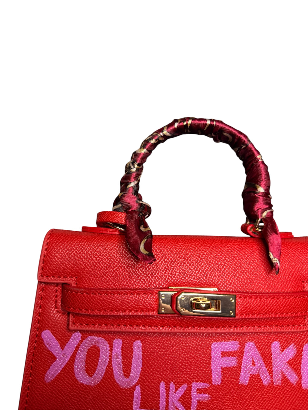 Iconic Red 20cm