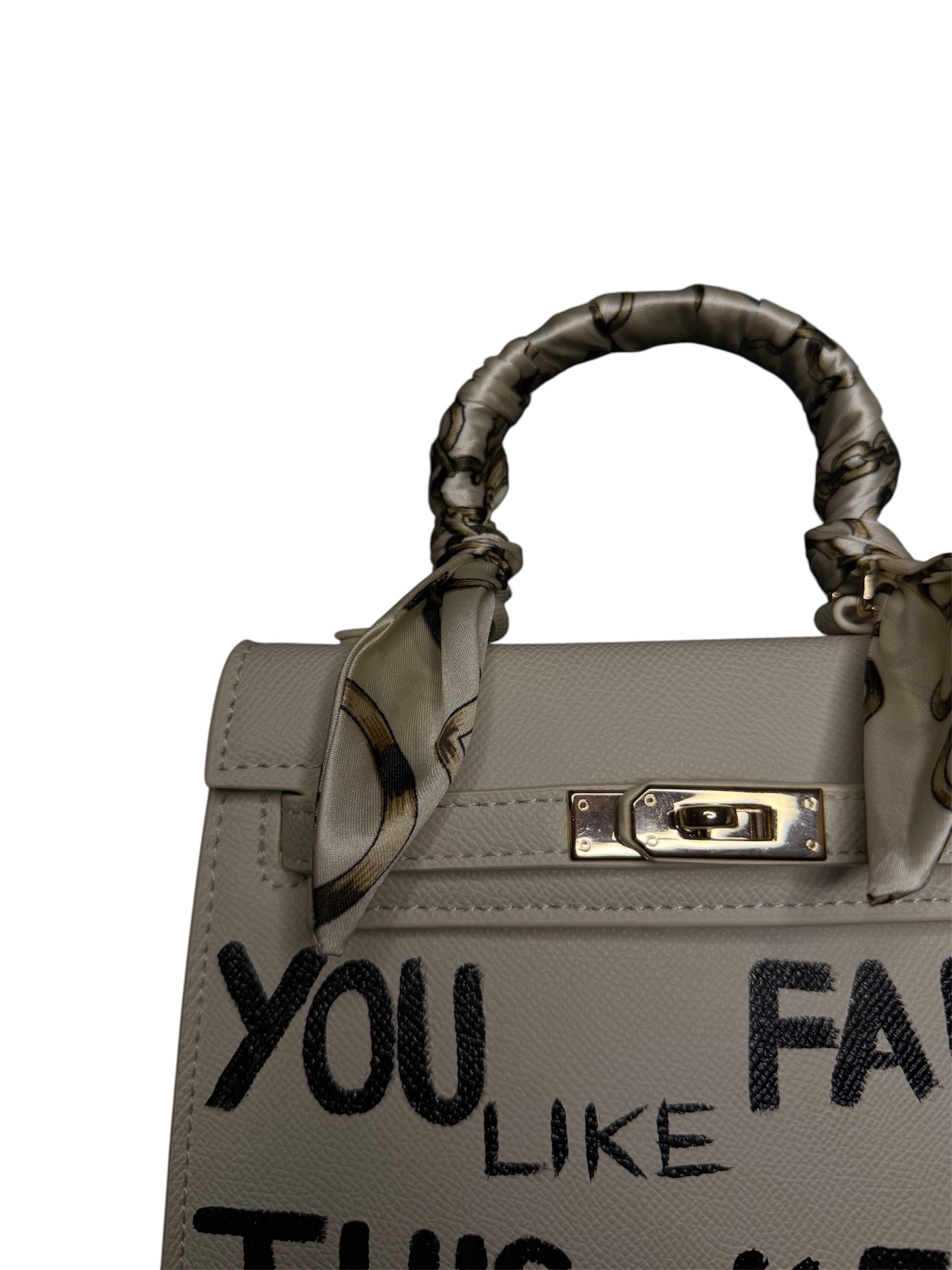 Off-white 20cm